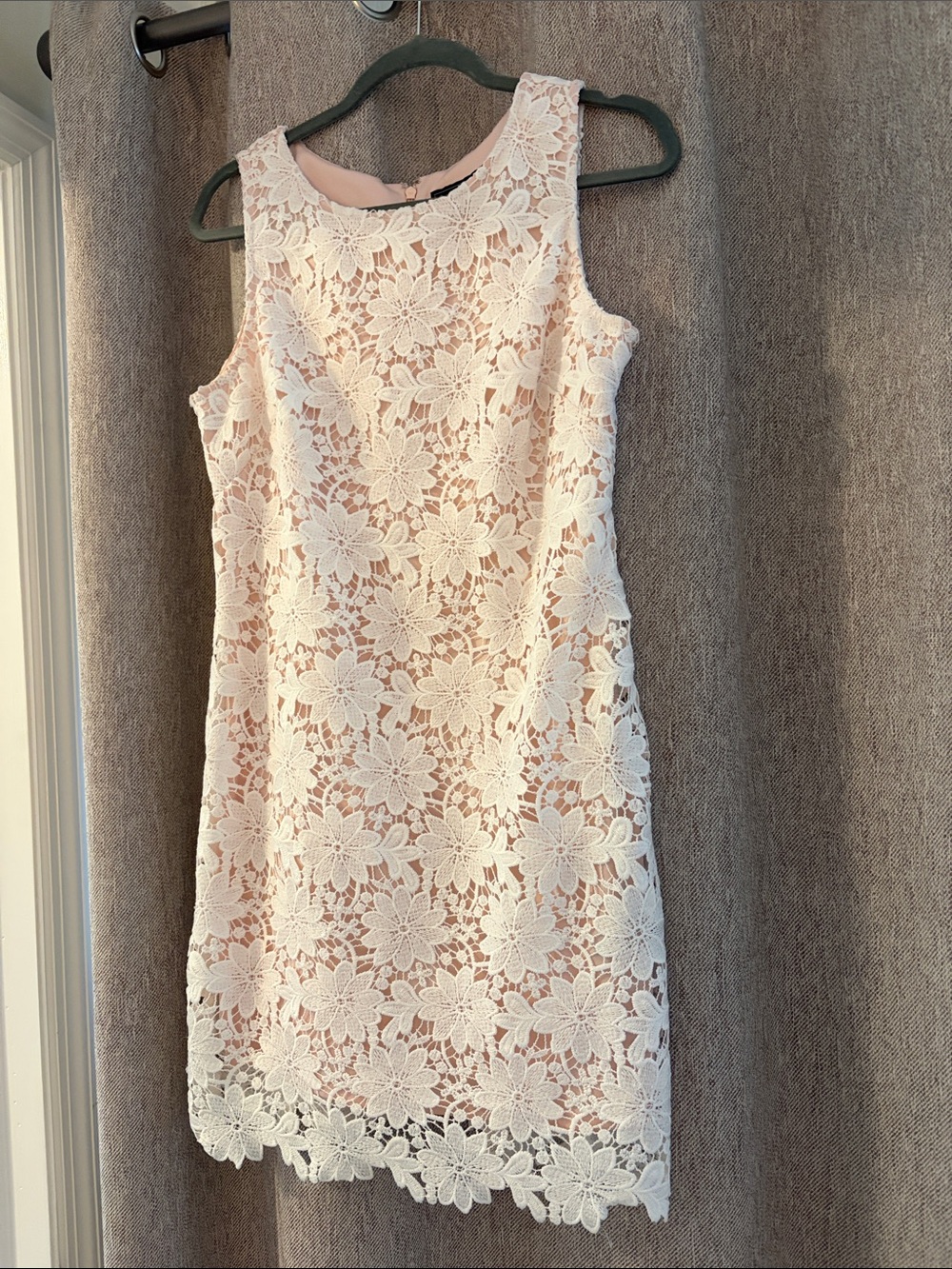 Jessica Howard Ivory Floral Lace Sheath Dress